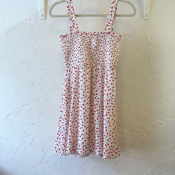 White Dress with Spring Flowers - Picture 2 of 6